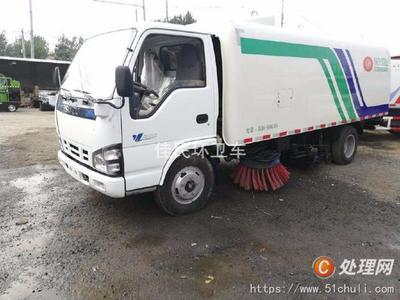 東風(fēng)多利卡灑水掃路車(chē)轉(zhuǎn)讓 大品牌環(huán)衛(wèi)設(shè)備，免費(fèi)包送到家